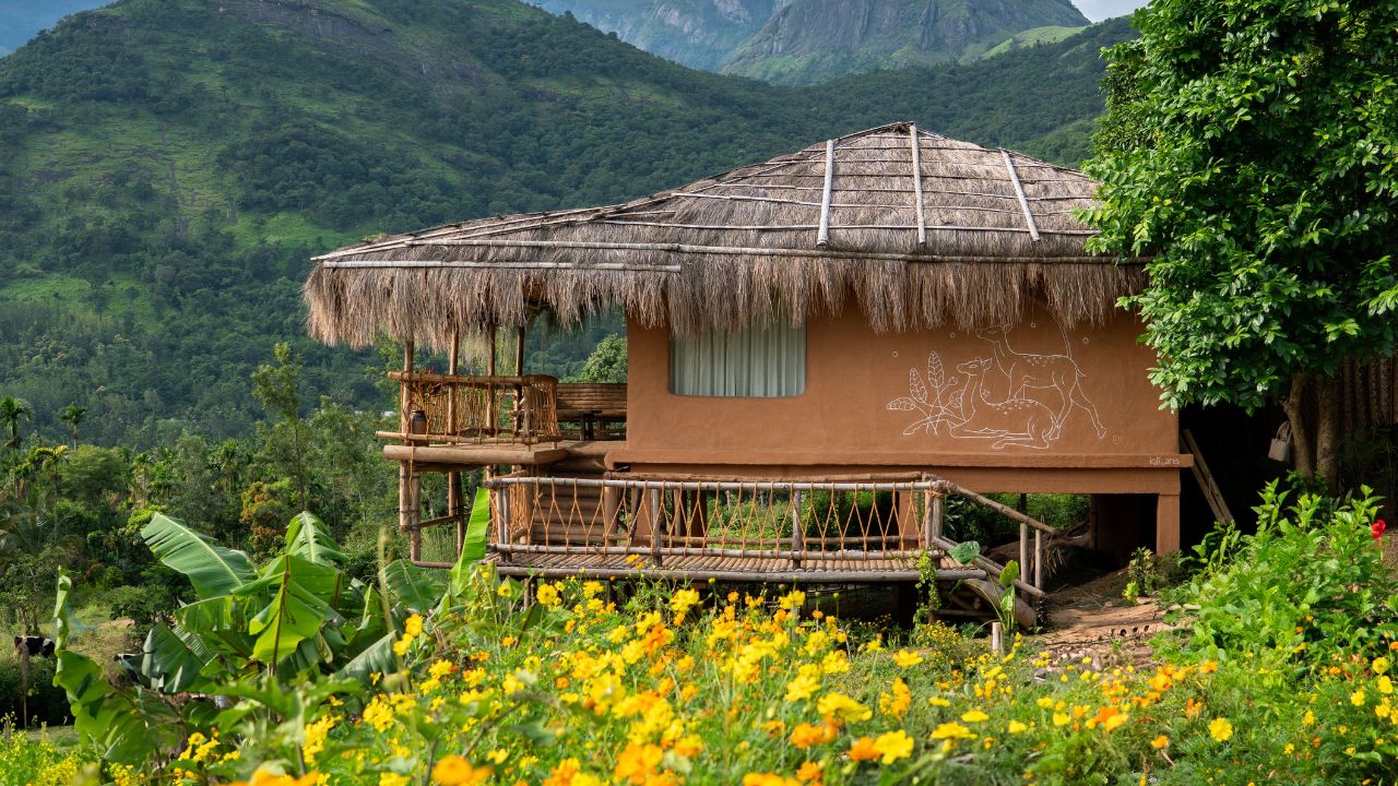 ಸ್ಟಾರ್ ಹೊಟೇಲ್ ಬದಲು ಮಣ್ಣಿನ ಮನೆ..!