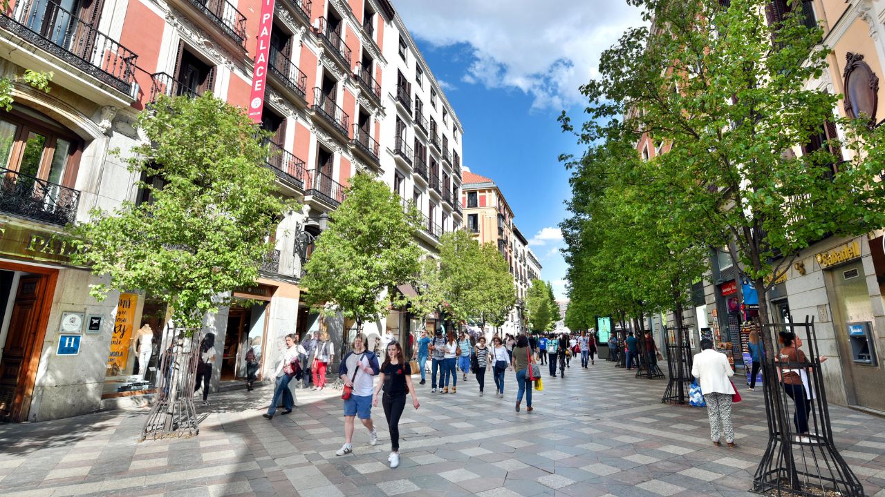 ಪ್ರವಾಸದ ಅನಿರೀಕ್ಷಿತ ಅತಿಥಿಗಳು !