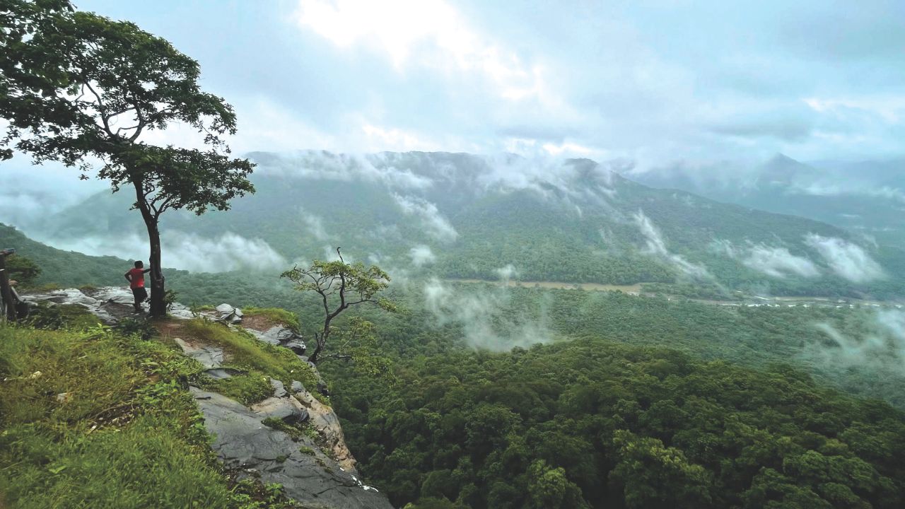 ಕೌತುಕದ ಕಣಜ ‘ಗಿರಿ ಗಿರಿ ಪಾತ್ತರ್’