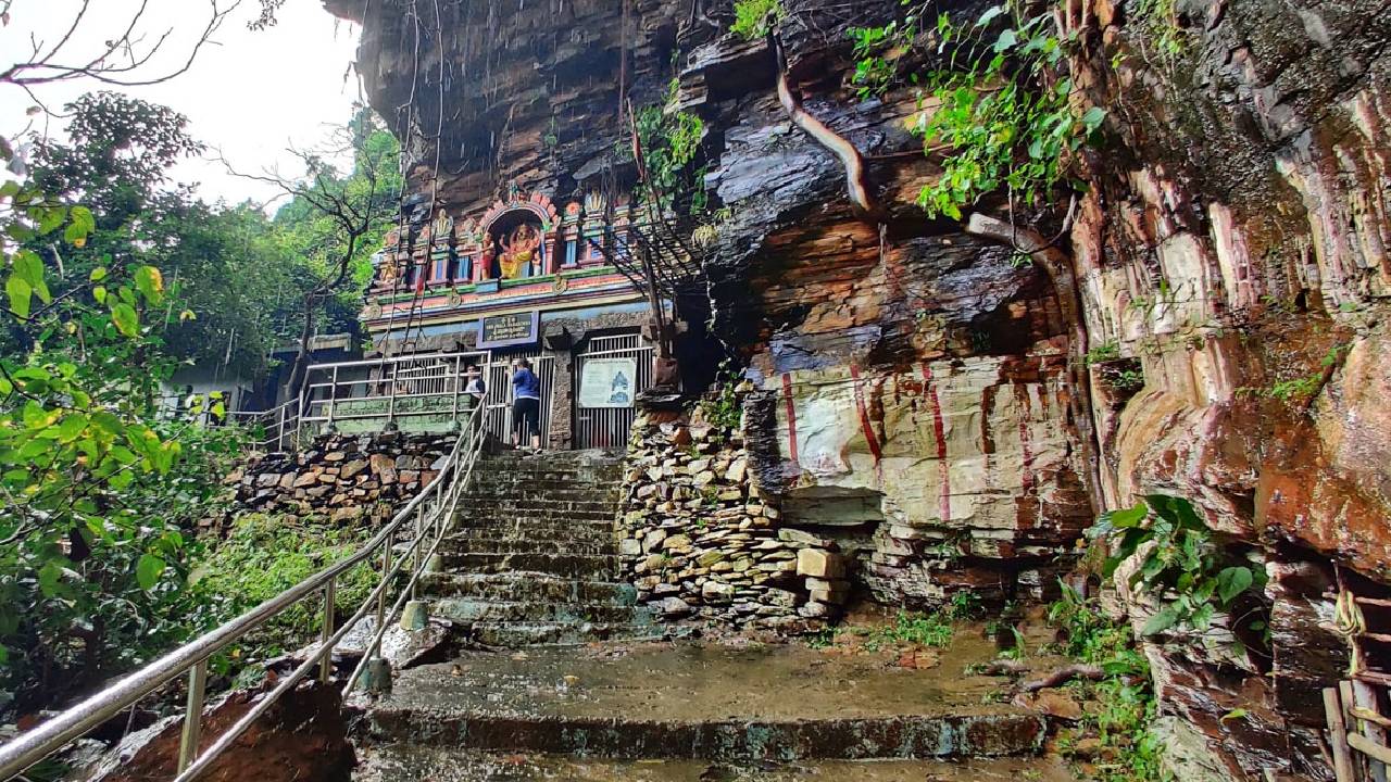 ನಿಸರ್ಗ ಸೌಂದರ್ಯ ಹಾಗೂ  ಆಧ್ಯಾತ್ಮಿಕತೆಯ ಸಮ್ಮಿಲನ