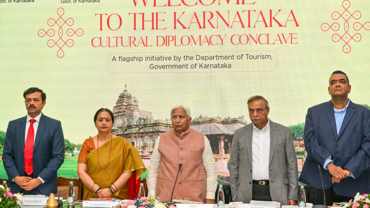 ವಿದೇಶಿ ಪ್ರವಾಸಿ ಪಟ್ಟಿಗೆ ಹಂಪಿ ಉತ್ಸವ ಮತ್ತು ದಸರಾ ಜಂಬೂ ಸವಾರಿ