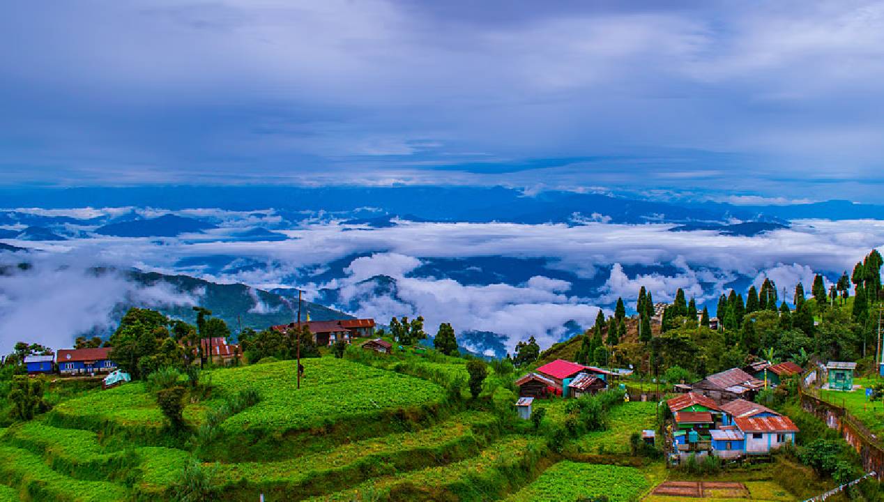 ಏಳುಗಂಟೆಯ ನಡುರಾತ್ರಿಯಲ್ಲಿ ಡಾರ್ಜಿಲಿಂಗ್ ಸುತ್ತಾಟ