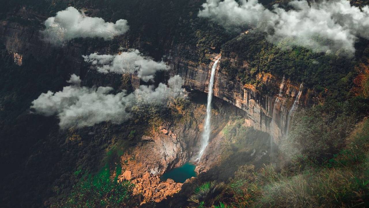 ಸುರಿಮಳೆಯೇ ಬಂಡವಾಳ