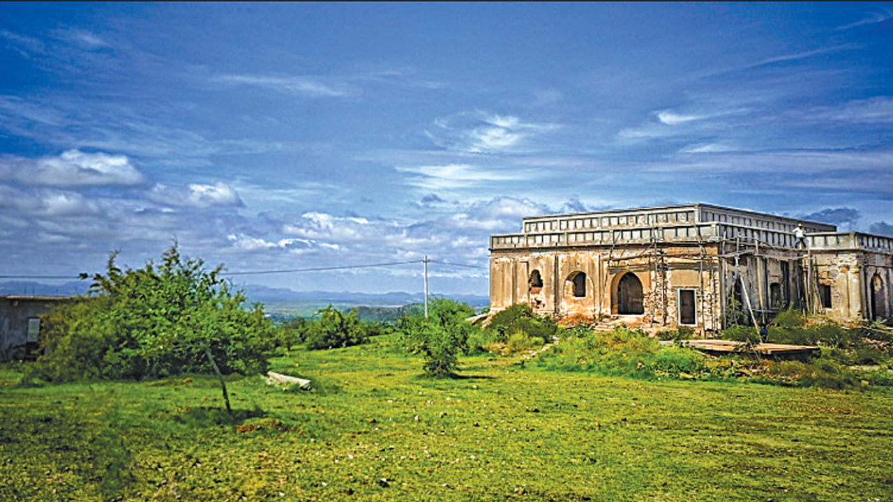 ಬಳ್ಳಾರಿ ಚಾರಣಪ್ರಿಯರಿಗೆ ಮಿಂಚೇರಿ, ತುಮಟಿ ಎಂದರೆ ಇಷ್ಟ