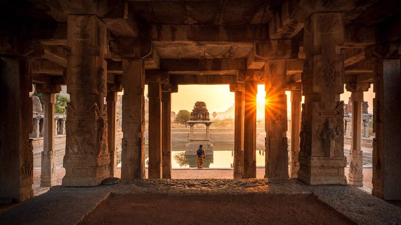 ನಂಬಿ ಬರುವ ಭಕ್ತರಿಗೆ ಚಿನ್ನ, ಬೆಳ್ಳಿಯೇ ಪ್ರಸಾದ