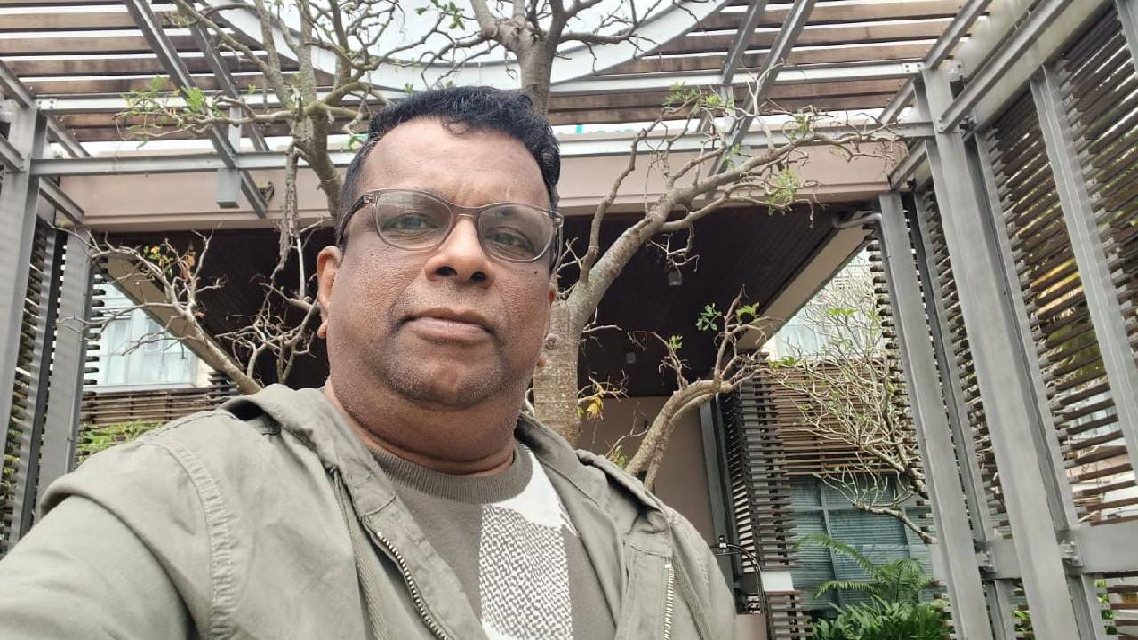 ಪ್ರವಾಸಿ ಪ್ರಪಂಚ ಇಂಗ್ಲಿಷ್‌ನಲ್ಲೂ ಬರಲಿ