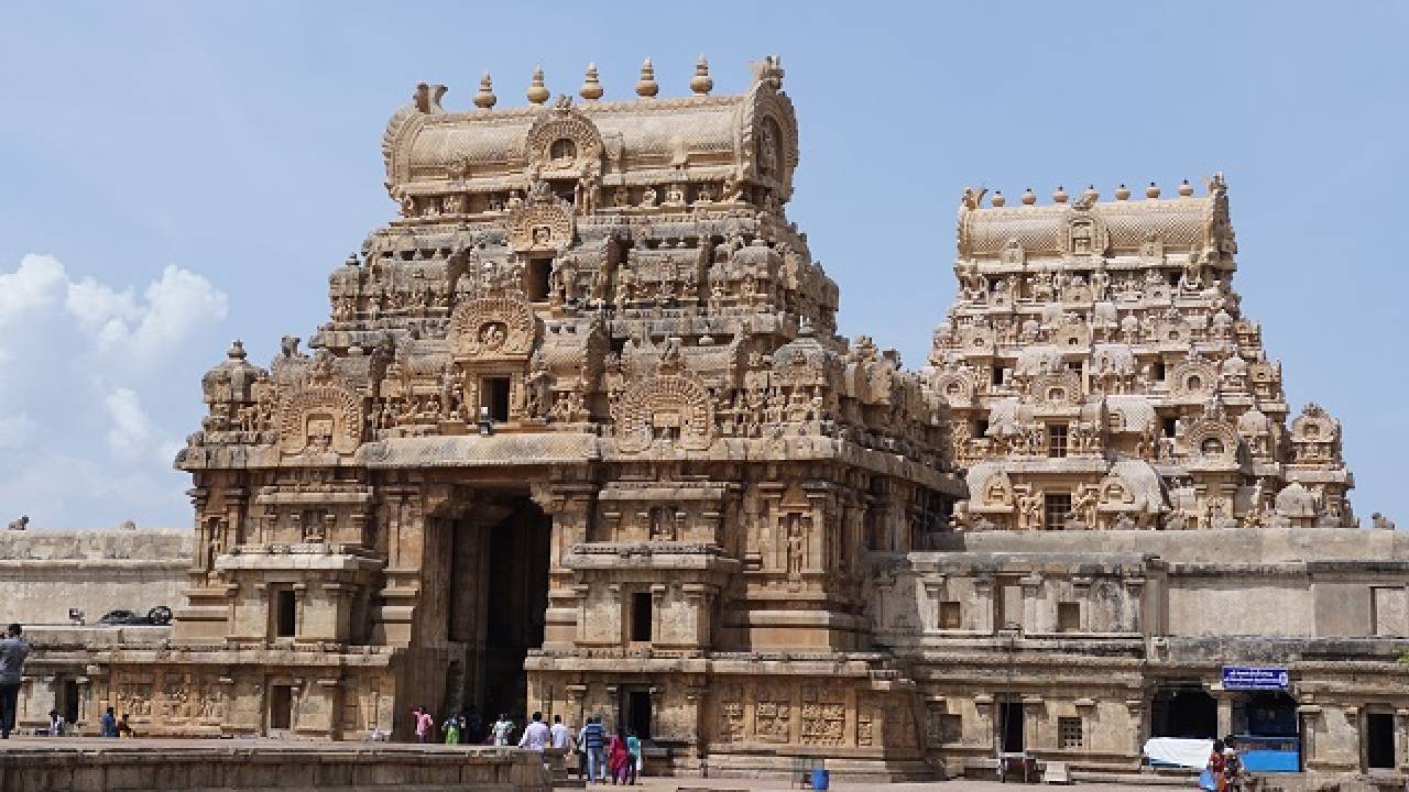 ಸಂಚಾರದಲ್ಲಿ ಸರಿಗಮ....